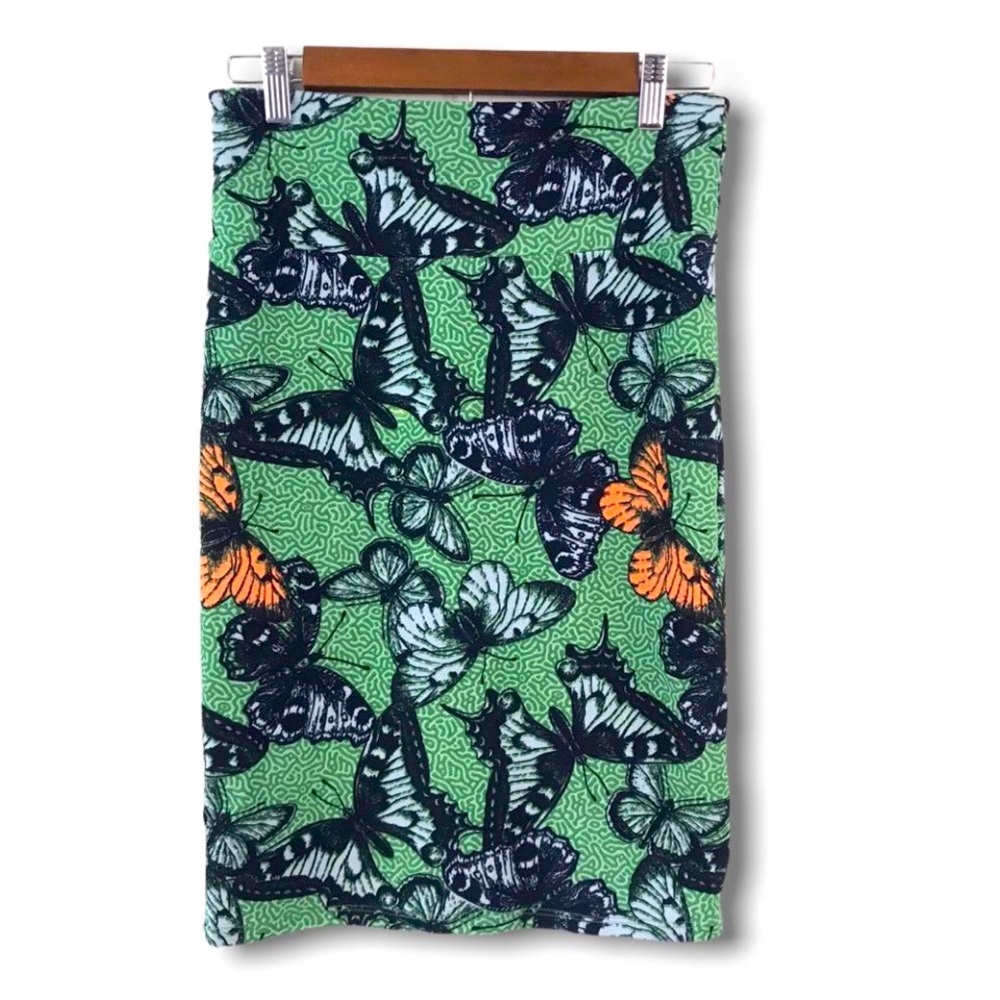 🦋 LuLaRoe Cassie with Butterflies green blue orange periwinkle